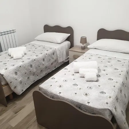 Apartament Casalaina Palace *