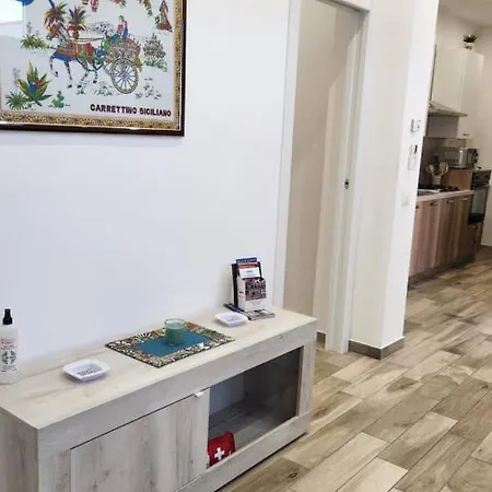 Apartament Casalaina Palace *